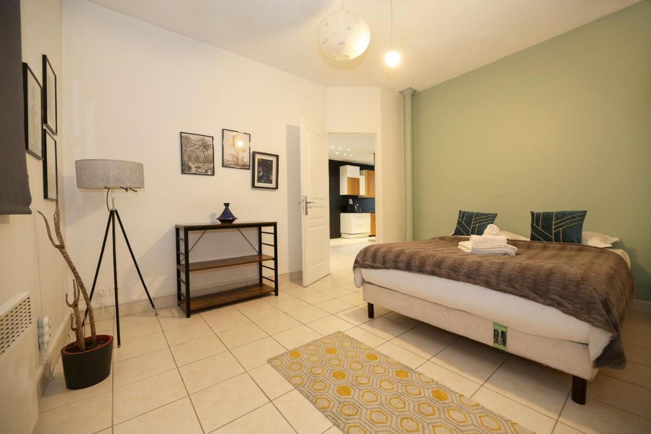 Appartement Familial Proche Des Commerces - 8P Paris Extérieur photo