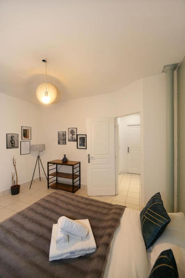 Appartement Familial Proche Des Commerces - 8P Paris Extérieur photo